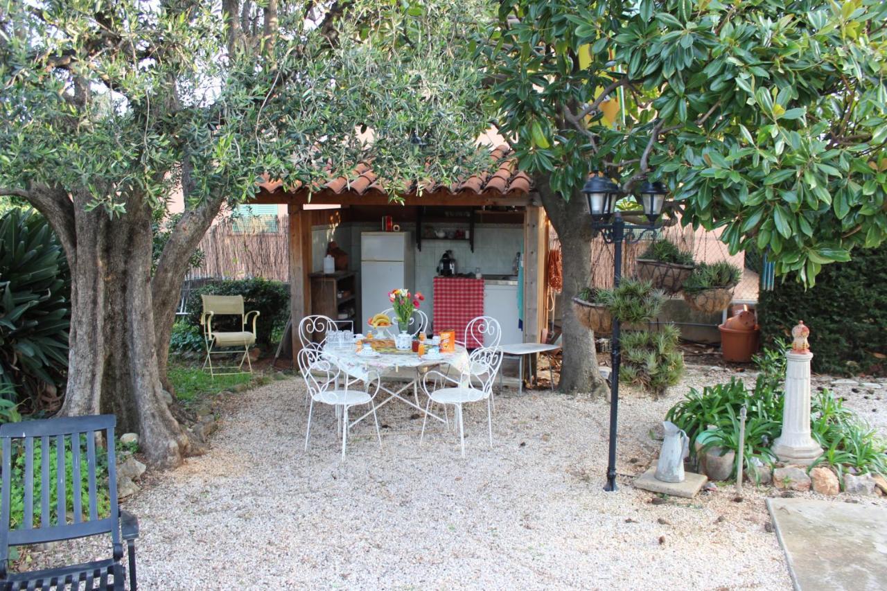 סאן-לורן-דו-ואר Villa Calliste מראה חיצוני תמונה